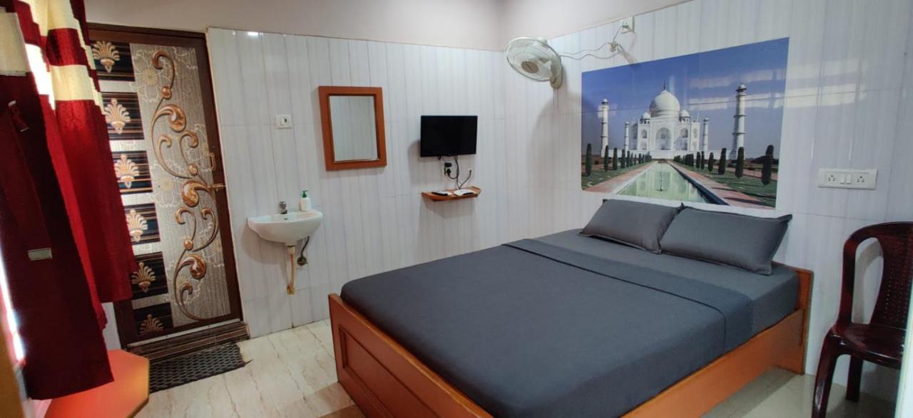S.S.K Residency Hotel Chennai Bagian luar foto
